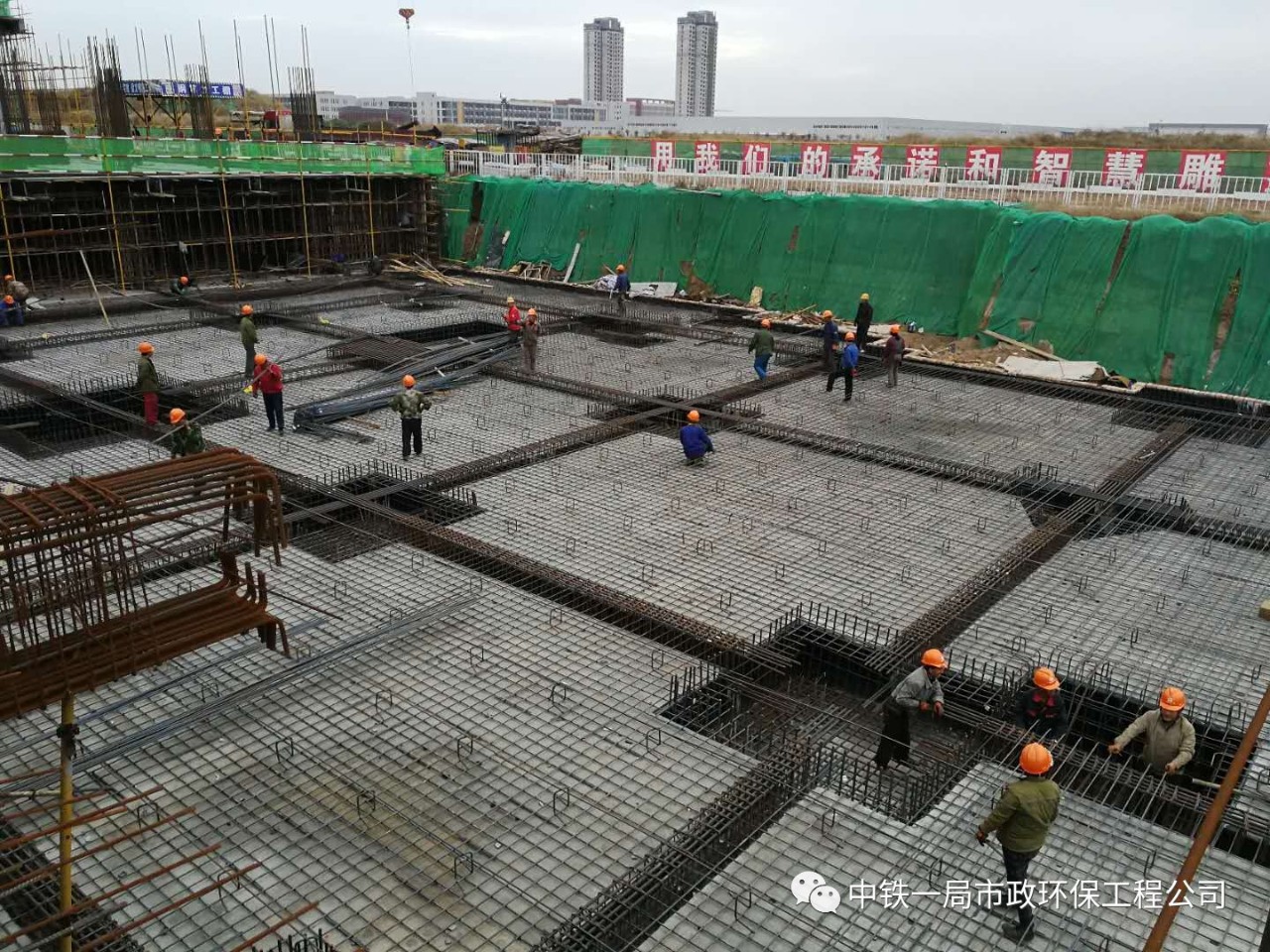 深華快速路土石方工程 構筑城市交通大動脈的基石